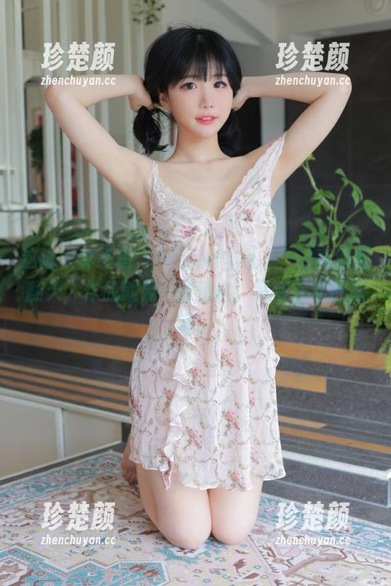 这泳衣真不错，Addielyn(에디린)高清辣翻天，作品就像一股清风，荡漾在夏日海滩。