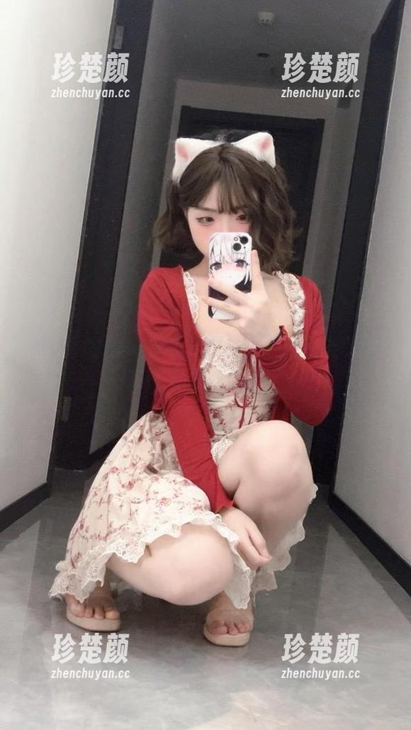 看了Bangni邦尼的白裙套图，我差点以为我的审美被重启了。