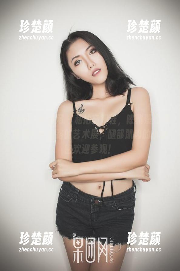 GIRLT果团网-陈雅漫 GIRLT果团网 - 私拍高跟鞋,陈雅漫在原图里化身走路的艺术展,腿部肌肉的小秘密欢迎参观!
