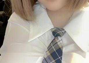 想看Sayo Momo与Rukkhadevata大人的合照？网盘地址在这，下载一波，快快！