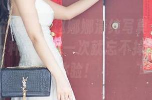 UGirls尤果网 - 赵娜娜清纯写真：当清纯变成了一种“看过一次就忘不掉”的分享体验！