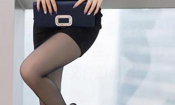 XIAOYU语画界 - 办公室小确幸：绯月樱_Cherry的桌面大冒险，精选图片带你走入夹层文件的秘密！