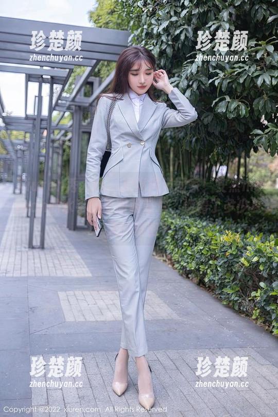Xiuren秀人网 - 把海风带回家！安然maleah的水手服原图和照片，泄露了多少夏天的秘密？