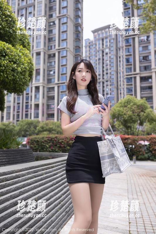 Xiuren秀人网 - 高清小肉肉咪，在线看红裙：别被圈粉太深哦！