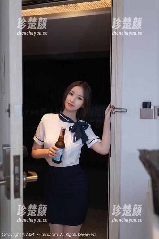 Xiuren秀人网 - 超清晰的欧阳若依睡衣秀，套图里的宁静时光