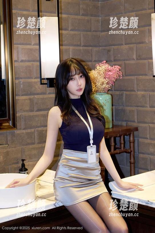 Xiuren秀人网 - 双马尾or私房打卡？沐娜娜说：反正都美得不可思议！