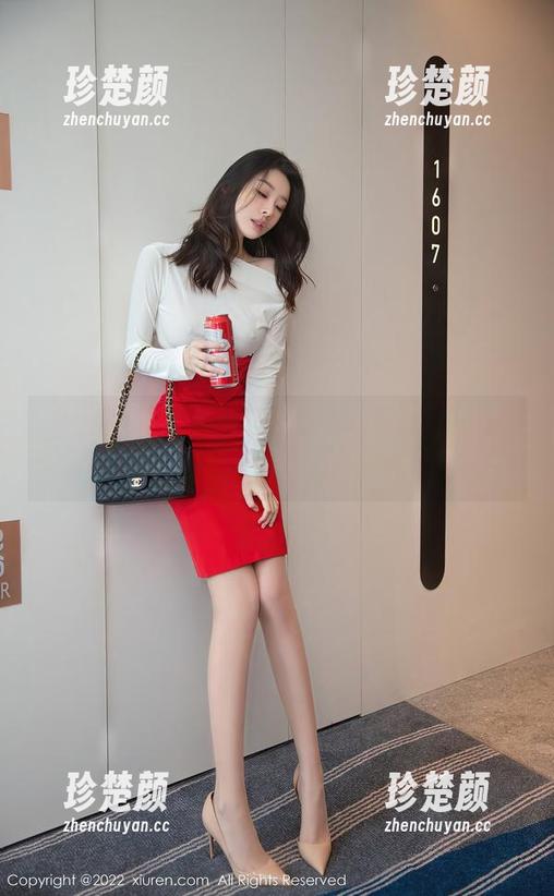 Xiuren秀人网 - 粉色写真漂流记：涵涵Luna的原图，你为啥如此迷人？