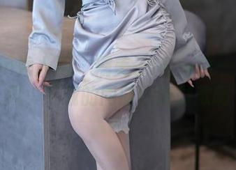 Xiuren秀人网 - 糯美子Mini这一身校园风，下载的同时也请付款啊