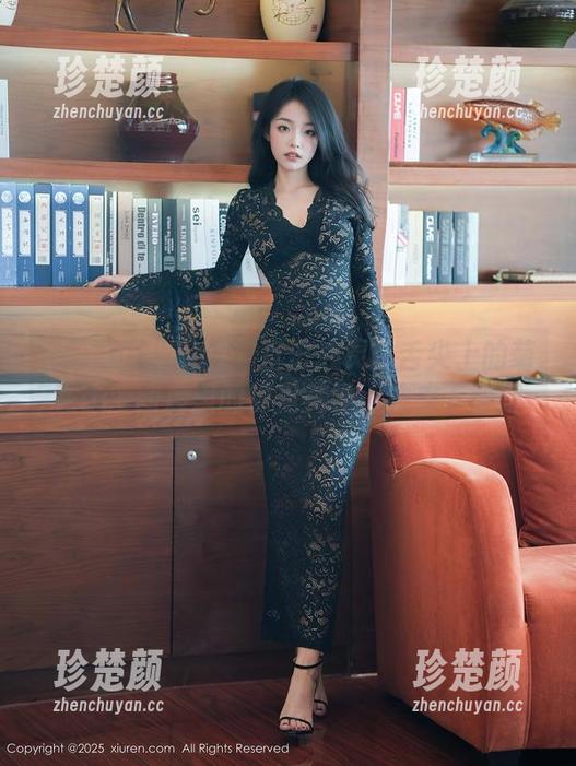 Xiuren秀人网 - 直击心灵：舌尖上的菊花ace图库里的裸足美学，快来下载吧