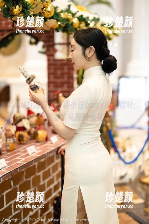 YouMi尤蜜荟-樱小白baby YouMi尤蜜荟 - 樱小白baby的新福利:迎接奢华礼服的洗礼!