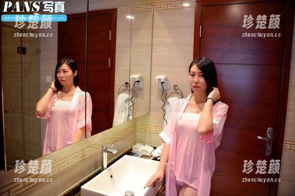 pans-小柔 pans - 油亮资源上线,小柔变身“滑滑”的女神!