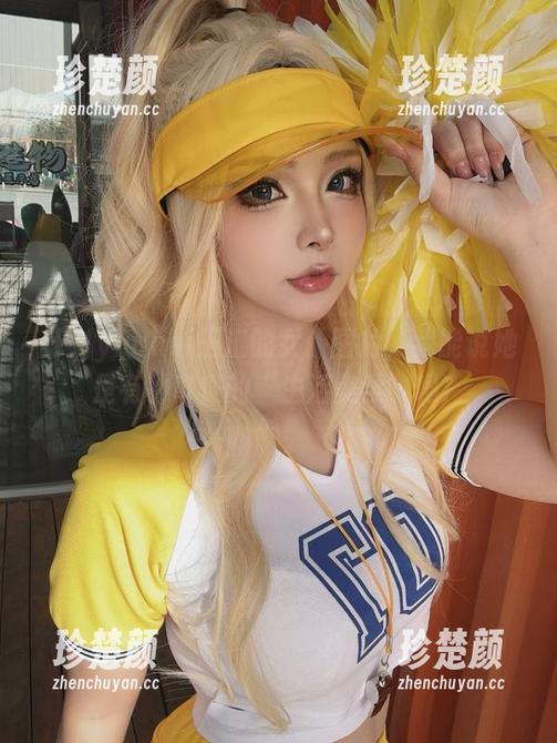 针对yuuhui玉汇的女仆图片，我能说她是有种奇怪的“生活美学”吗？