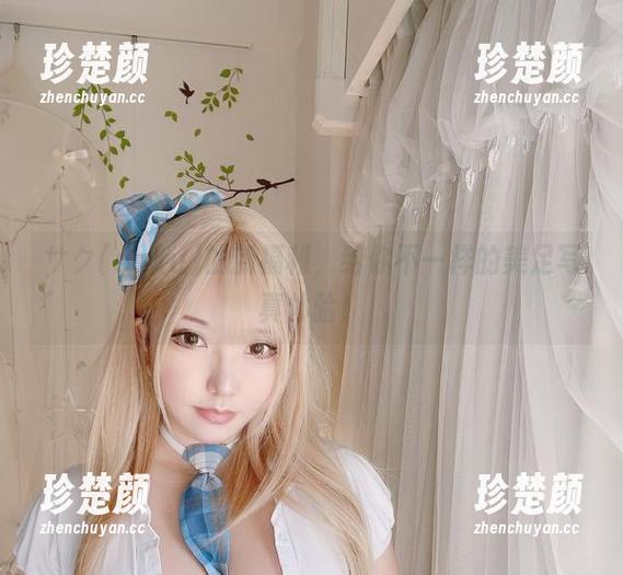 サク(saku)的新福利，给你不一样的美足写真体验！