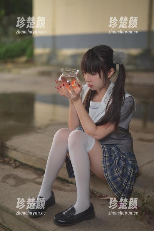 二佐Nisa的教室在线，高清画面让人想起那些调皮时光～