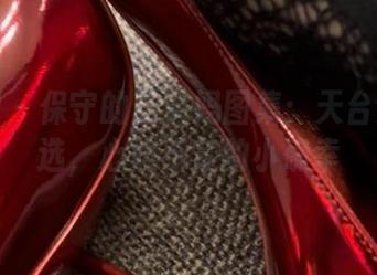 微密圈 - 保守的二舅妈图集：天台漫游精选，心照不宣的小确幸