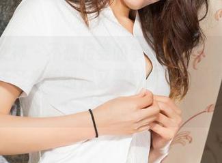 克拉女神 - 不想接受的事实：姜璐穿白衬衫的无圣光美图，又要刷新我们的审美标准了。