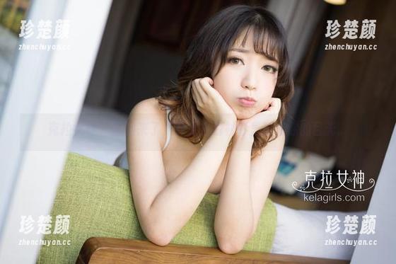 克拉女神 - 福利来了，钟淇在白衬衫里等待你的目光。
