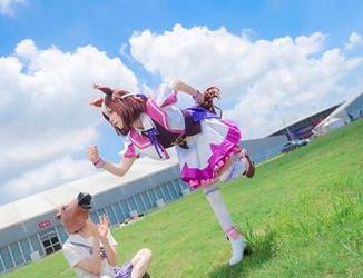 原图中的六二二同学w，留给“女孩”的气息，真是让人无从捉摸。