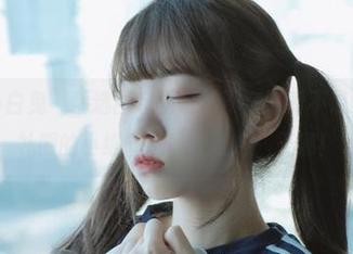 “可可小白兔”精选图包图说：不穿好看不说，连这些礼服的小细节都让我直呼：天哪！