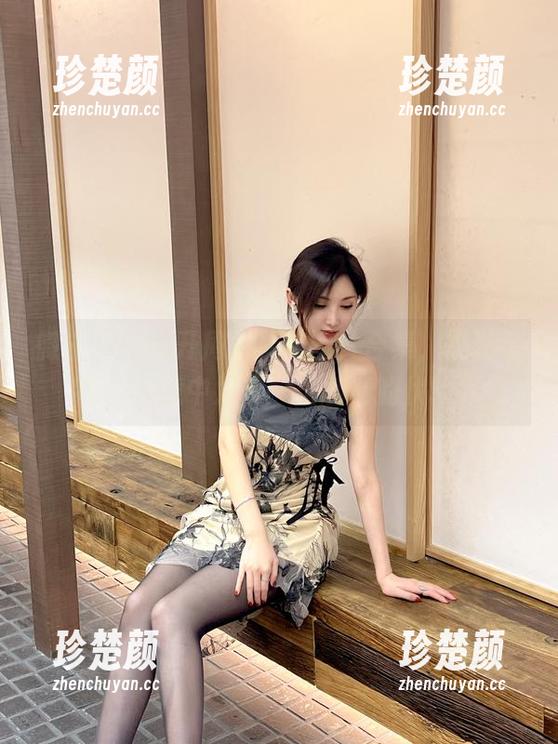 微密圈 - 翻开周妍希的图片合集，或许会在不经意中发现一出剧情的伏笔。