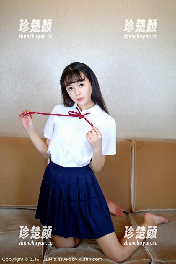 嗲囡囡 - 李梓熙的连衣裙写真——我把它穿上，整个春天都在抖动你敢信！