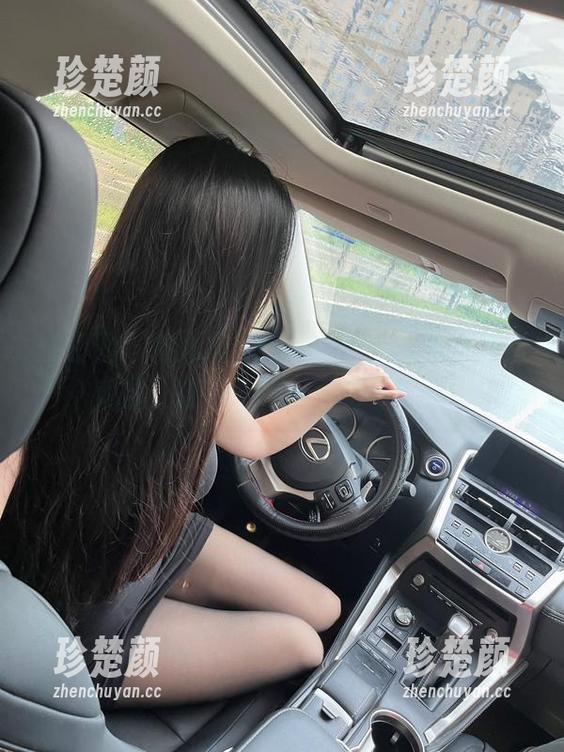 微密圈 - 宝儿茹171高跟鞋，毫无圣光的美图，却意外勾起我的好奇心！