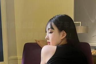 微密圈 - 别说你没看过！小优优子车里的豹纹，原图里满满都是喵喵的气息！