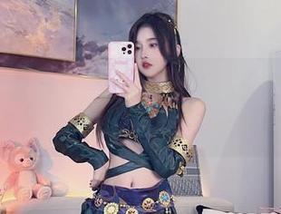 看了小小奶瓶儿的兔女郎加长版，分享给大家这脑洞大开的图片！