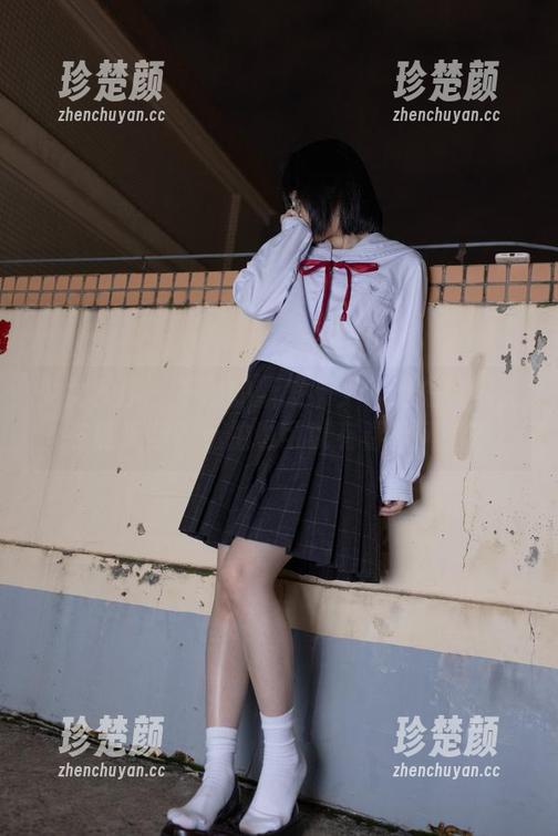 少女秩序-千澄 少女秩序 - 千澄的新发明:谁说短裤只能在夏天穿?私拍也可以有春秋风情哦