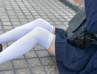 少女秩序 - 如果鹿可温柔有个高清封面，那该下载多少次？