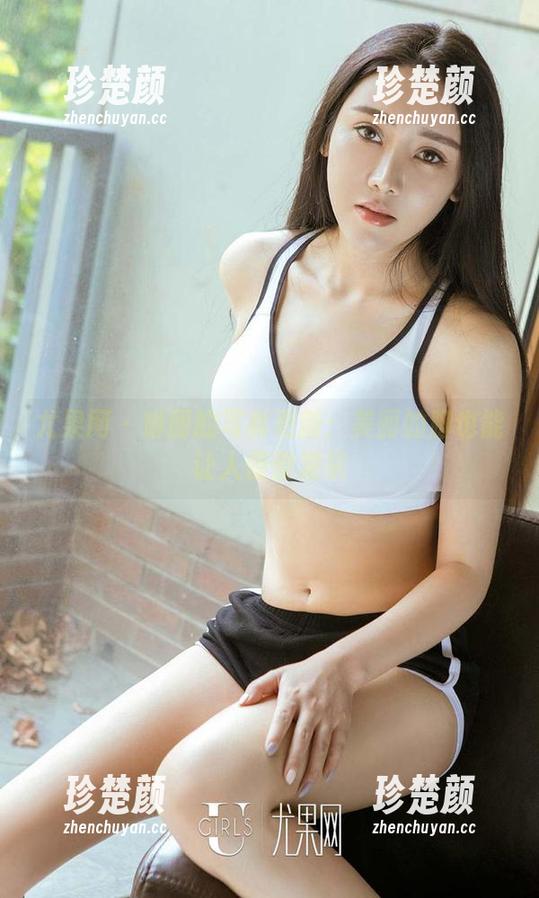 尤果网 - 琳丽的写真更新：美丽的脚也能让人傻傻发呆