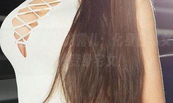 尤果网 - 作品里的露儿：化身日常女王，一秒变身宅女！