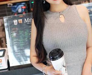 尤蜜荟 - 当学姐遇上写真，井上雪樱的图包显现了什么不可告人的小秘密？