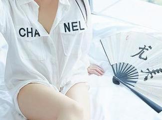 尤蜜荟 - 大家看，卓娅祺的图包又出新花样，女王气息扑面而来！