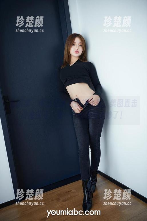 尤蜜荟-合法萝莉 尤蜜荟 - 像合法萝莉在旗袍里,美图直击灵魂深处,嗯……这感觉太妙了!