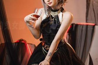 屿鱼的兔女郎日常：无圣光，才更真实的蔚蓝范儿