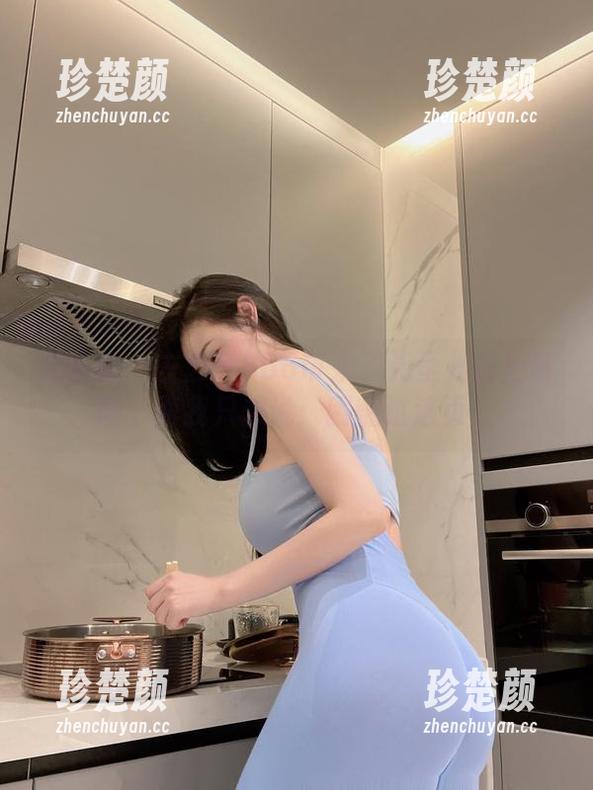 微密圈 - 左公子666带来了无圣光蕾丝套图，而我只想说：刚翻过这页。