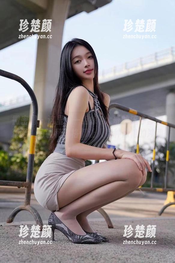 微密圈 - 这里有一组徐珺大哥的流苏套图精选，色调和风格都让人有种隐隐的冲动。