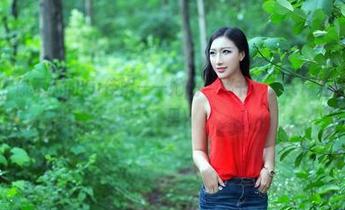 推女郎 - 你不懂的Yu佳妮——她的“秘书”其实藏在图库精选里