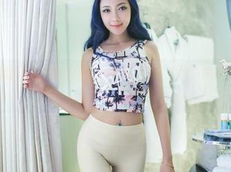 推女郎 - 最新套图里的赵惟依：她真的把“少女”演绎得不一样啊！
