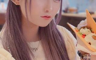 月城委员会的新作“狐娘巫女”——记得免费下载哦，别让我等太久。