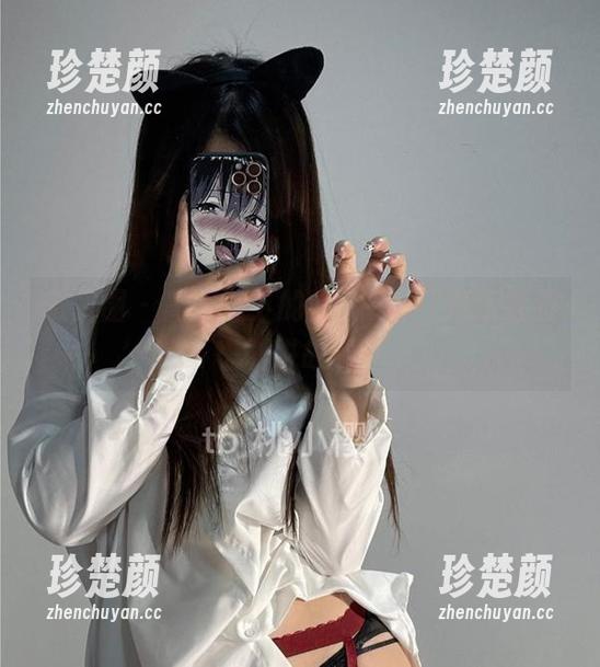 微密圈 - 高跟鞋下的桃沢樱呀，难道鞋跟也能讲故事？