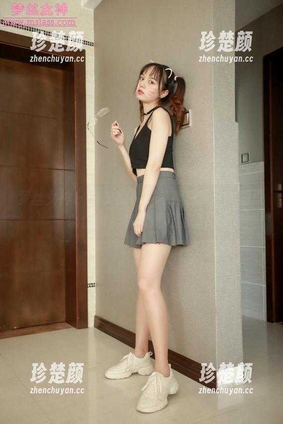 梦丝女神-璇璇 梦丝女神 - 璇璇的礼服写真精选,明明可以优雅,偏偏我要撒娇!