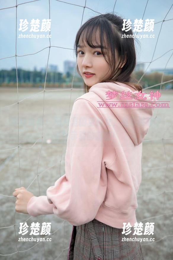 梦丝女神 - 图片里的莹仙女，越看越像个不甘示弱的御姐！