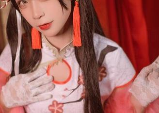 这樱落Selena的作品，高清得不能更高清，秘密似乎也藏在每个细节里，让我百思不得其解。