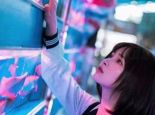 观看“河豚抚子”，油滑得让人捉急