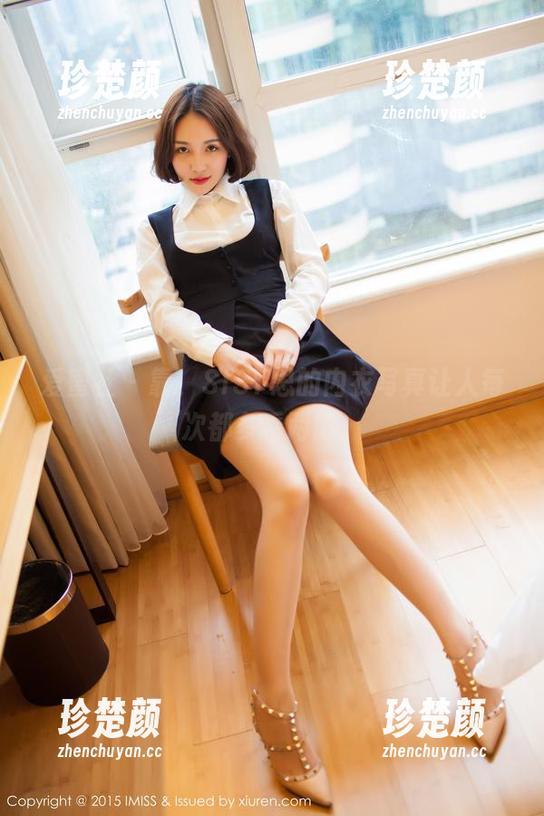 爱蜜社 - 靠，SISY思的内衣写真让人每次都多看两眼。