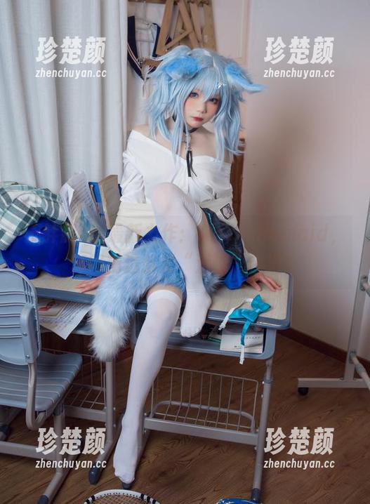 王胖胖u的最新力作：Alicethemaid，套图精选引发“清洁”热潮！