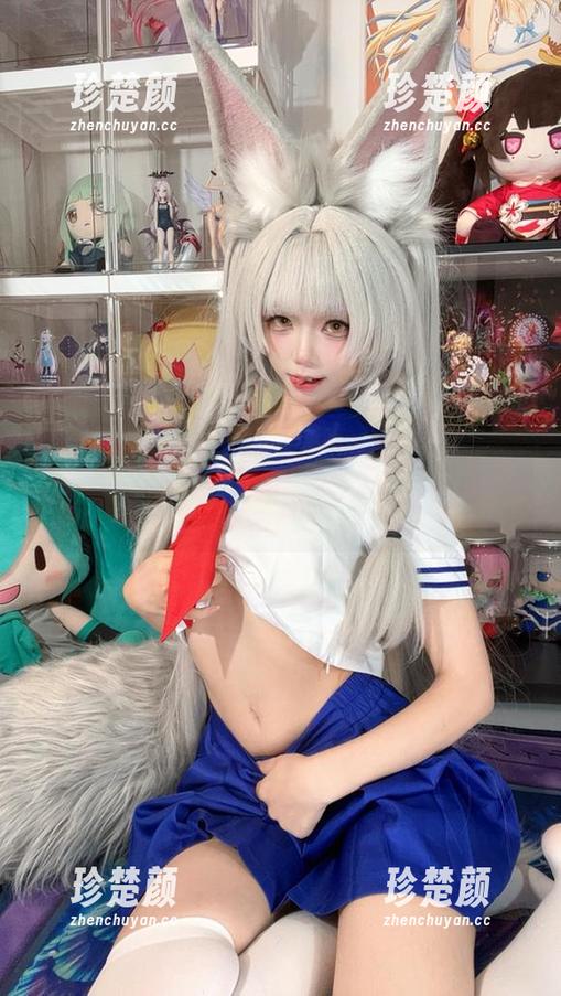 白栎Shirly 在图库的迷宫里游荡,找到了白栎Shirly的蔚蓝档案和隐藏的黑见茜香香