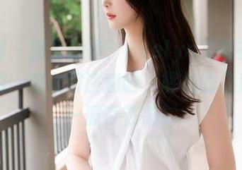 秀人网 - 图库新作：Evelyn艾莉在泰国的旅拍，观众们注意啦，辉煌的日落刷了一波存在感！